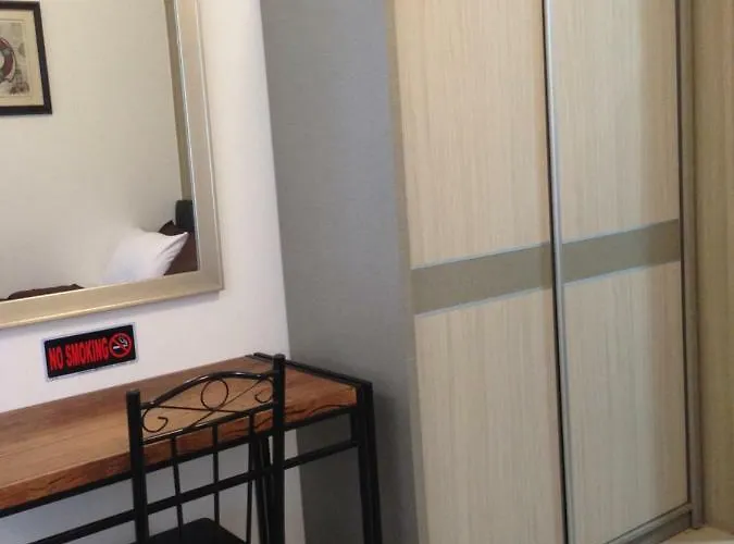 Shore Residences Moa *
