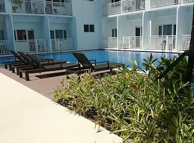 Shore Residences Moa Apartment